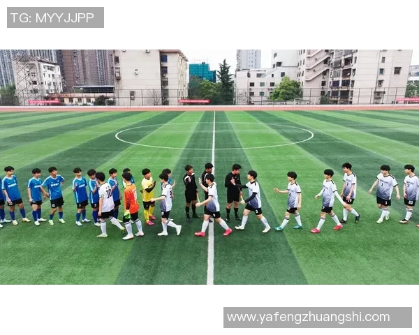 足球少年忠治贴吧热议青春梦想与成长故事的精彩瞬间 足球少年忠治贴吧热议青春梦想与成长故事的精彩瞬间